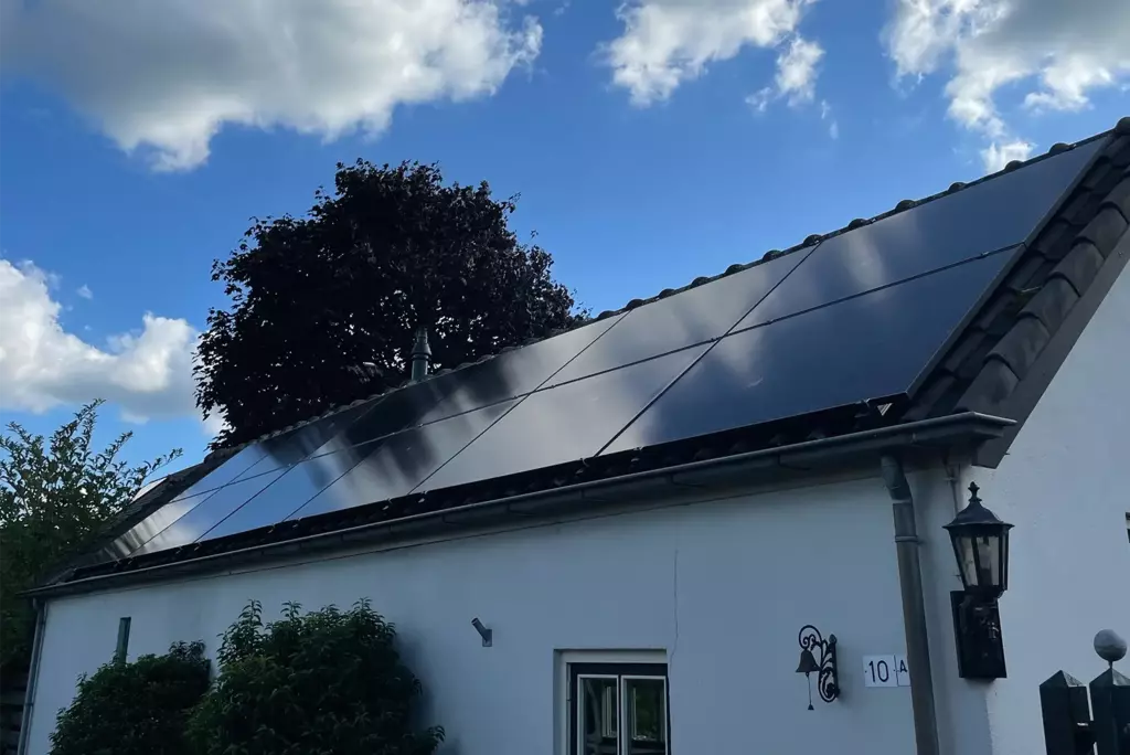 Zonnepanelen reinigen in Kootwijkerbroek