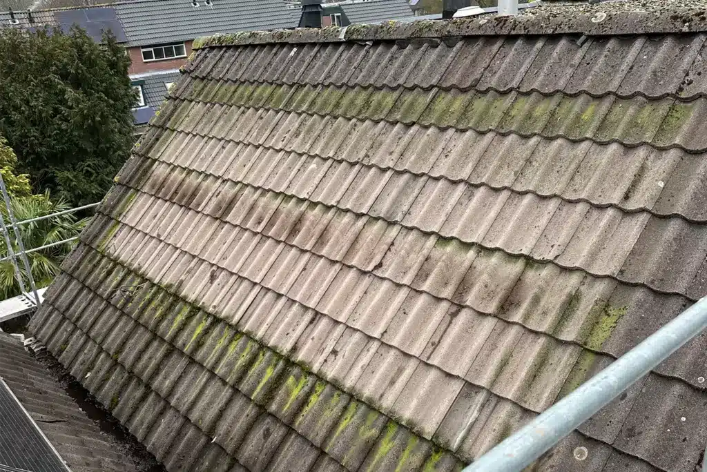 Zonnepanelen verwijderen en terugplaatsen in Mijdrecht